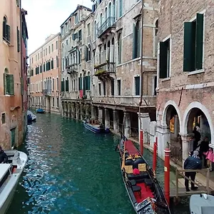 Maison d'hôtes Tourist House Italie